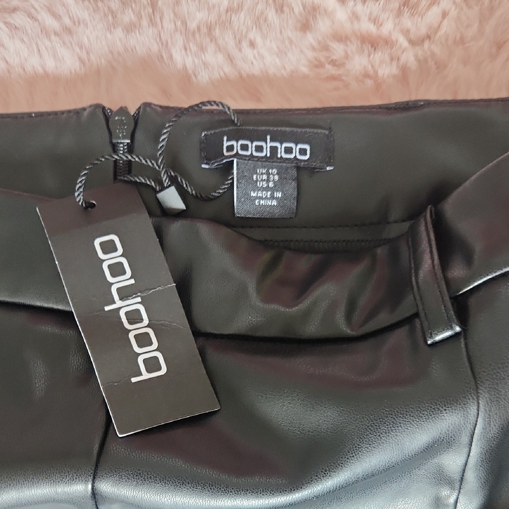 Boohoo Sleek Black Pencil Skirt - Picture 3 of 5